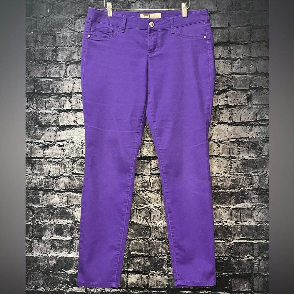 L.E.I. Jeans